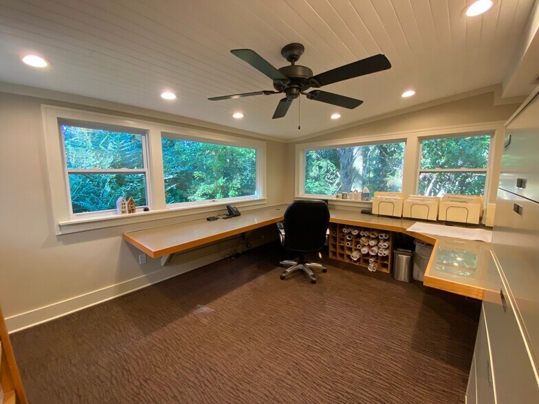 More Photos Of , Summerville Office For Sale