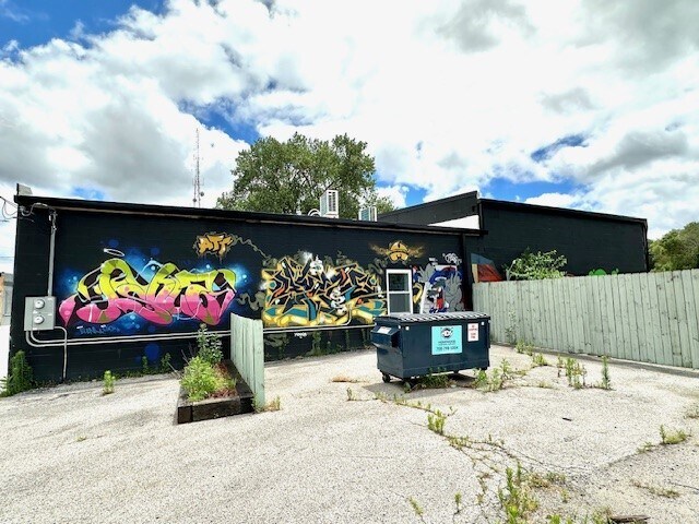 More Photos Of 474 Fayette St, Hammond Storefront Retail Office For Sale