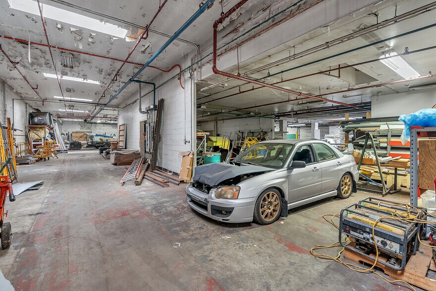 More Photos Of 330 Upton Ave, Battle Creek Warehouse For Sale