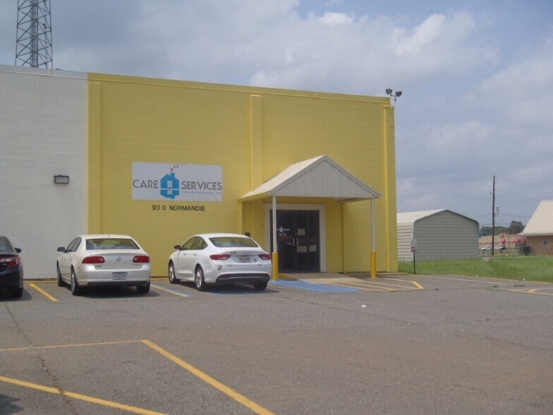 More Photos Of 9310 Normandie Dr, Shreveport Office For Lease
