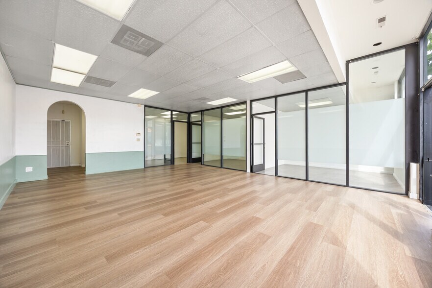 Primary Photo Of 129-141 E Valley Blvd, Alhambra General Retail For Lease