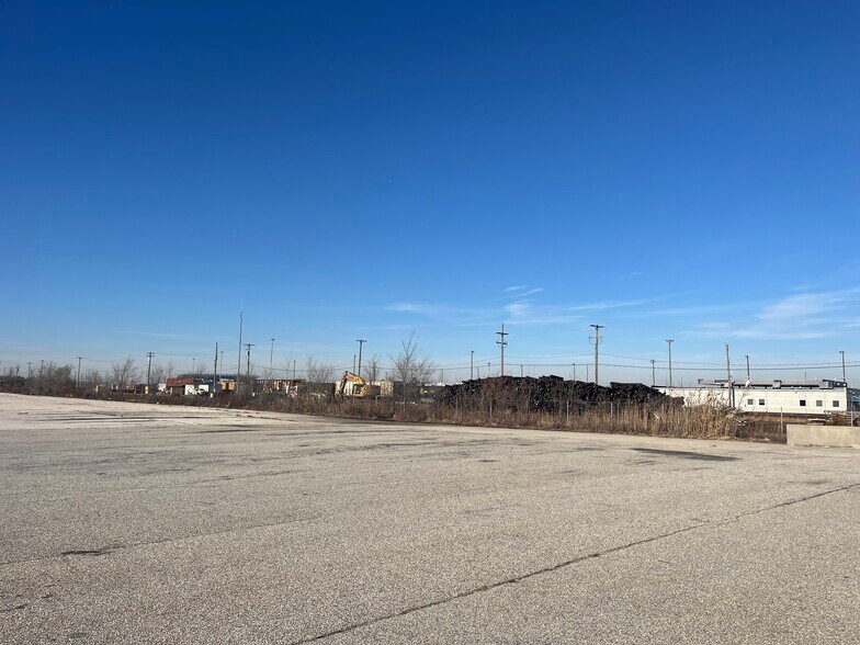 More Photos Of 3400 S Christopher Columbus blvd, Philadelphia Land For Lease