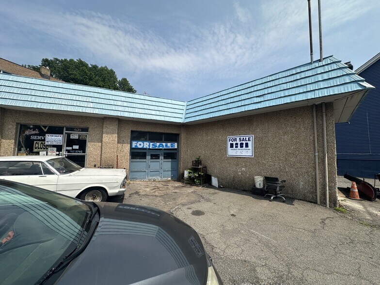 More Photos Of 401 Irvington Ave, South Orange Auto Salvage Facility For Sale