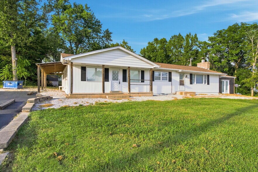 More Photos Of 3741 State Rte 30 Hwy, Lonedell Multifamily For Sale