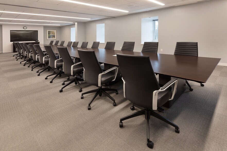 More Photos Of 17735 Georgia Ave, Olney Office For Sale