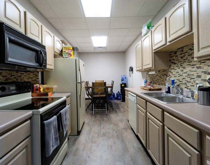 More Photos Of 19921 FM 2252, Garden Ridge Office For Lease