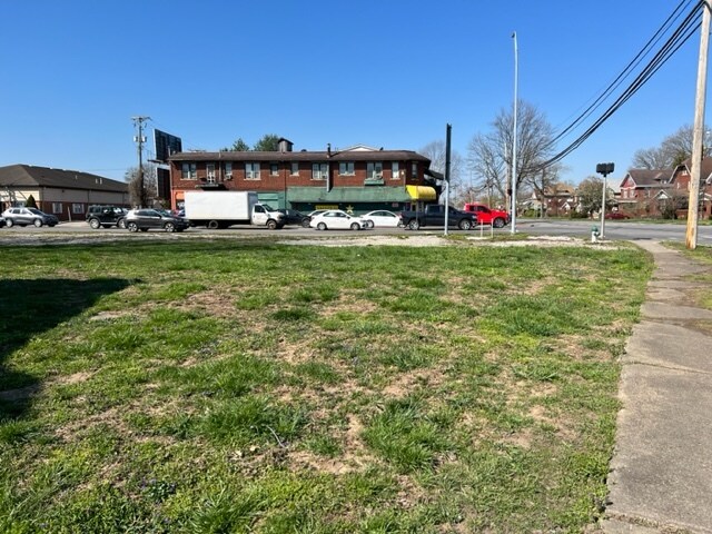 More Photos Of 3101 3rd Ave, Huntington Land For Sale