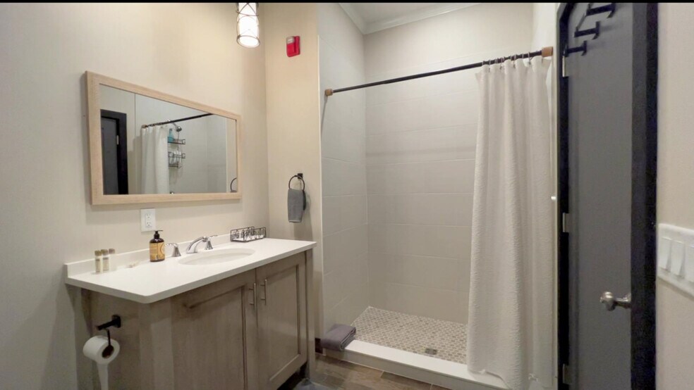 More Photos Of 156 Teaticket Hwy, Falmouth Storefront Retail Residential For Sale