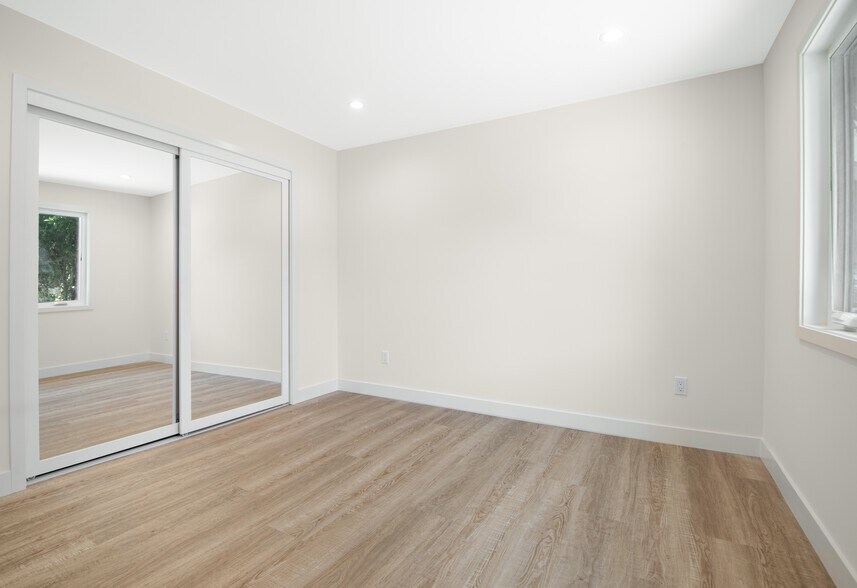 More Photos Of 4121 Monroe St, Los Angeles Apartments For Sale