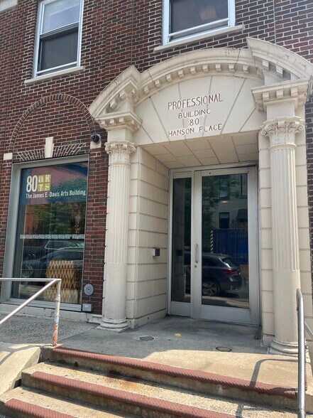More Photos Of 80 Hanson Pl, Brooklyn Office For Lease