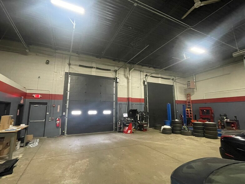 More Photos Of 320 Boot Rd, Downingtown Auto Dealership For Sale