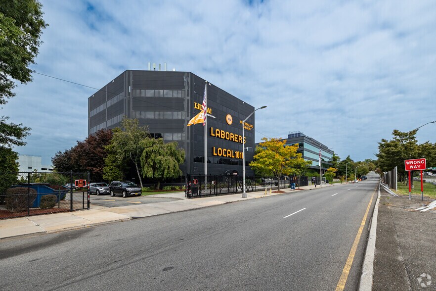 More Photos Of 1720 Whitestone Expy, Whitestone Office For Lease