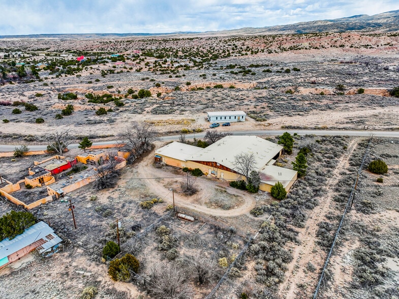 More Photos Of 20 Arroyo Cuyamungue Rd, Santa Fe Warehouse For Sale