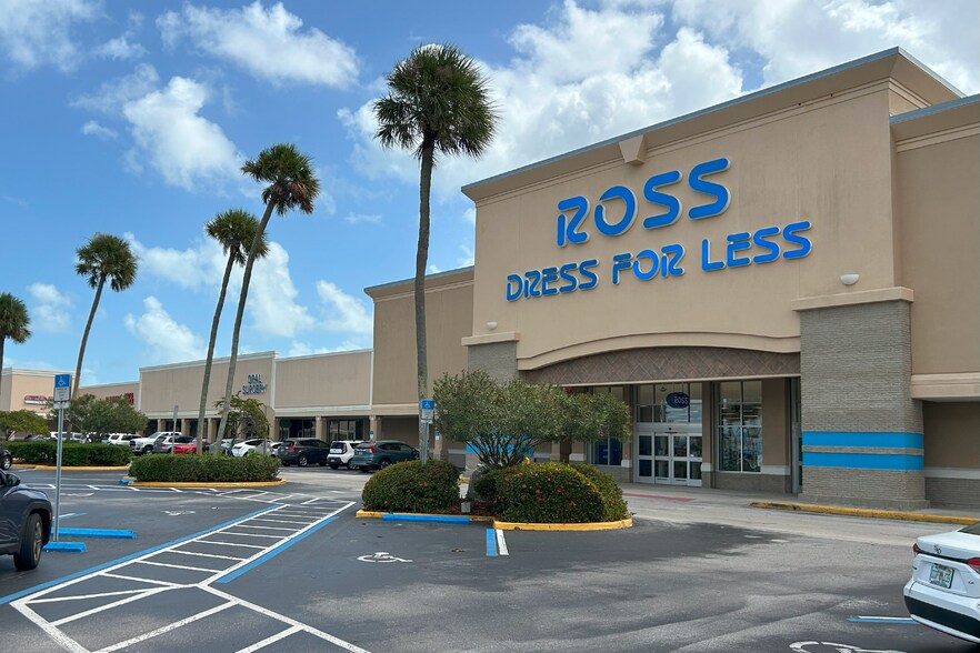 Primary Photo Of 243 E Eau Gallie Blvd, Indian Harbour Beach Unknown For Lease
