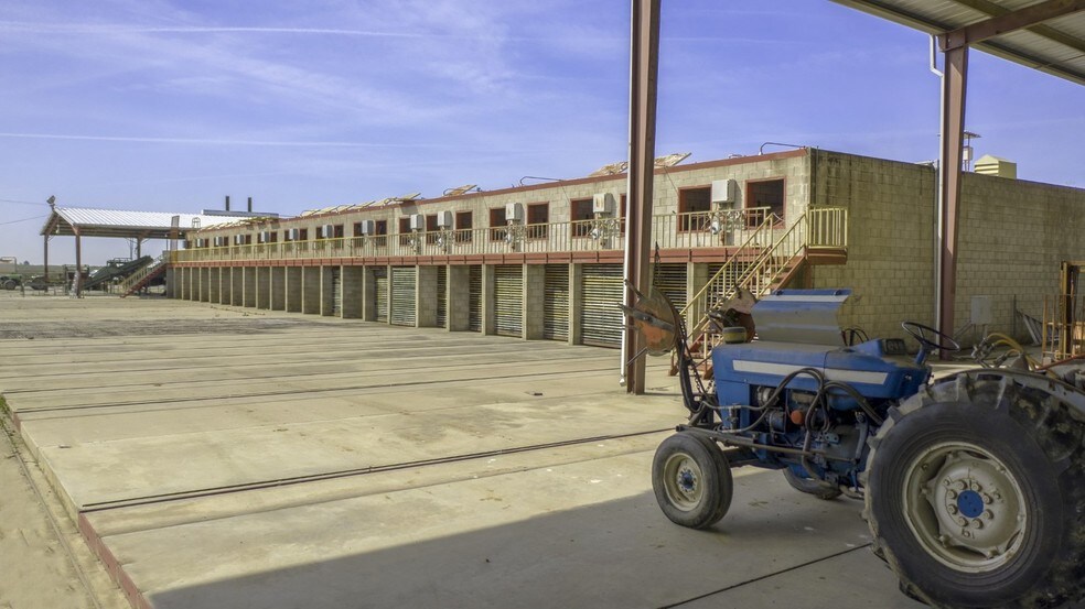 More Photos Of 8008 W Shields Ave, Fresno Food Processing For Sale