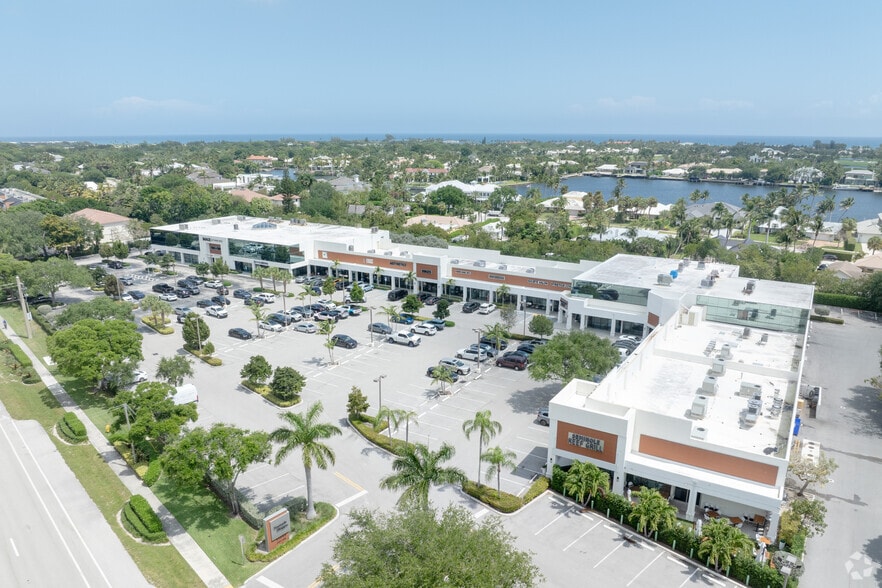 More Photos Of 11940 US Highway 1, Palm Beach Gardens General Retail For Lease