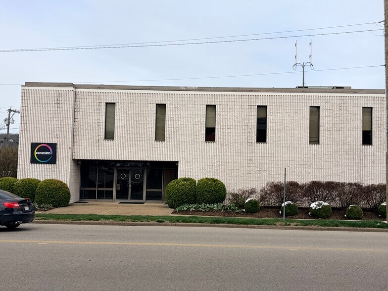 More Photos Of 501 2nd Ave, Charleston Office For Sale