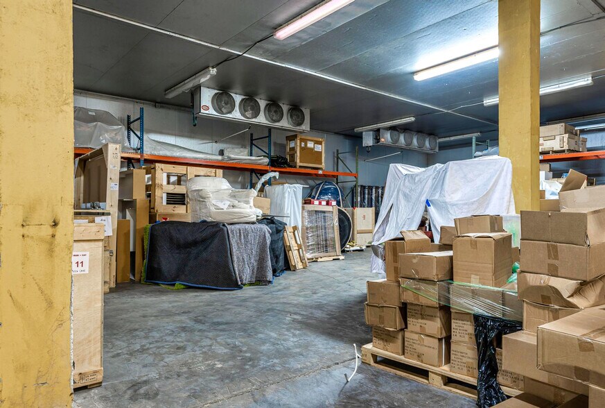 More Photos Of 1390 NW 22nd St, Miami Refrigeration Cold Storage For Sale