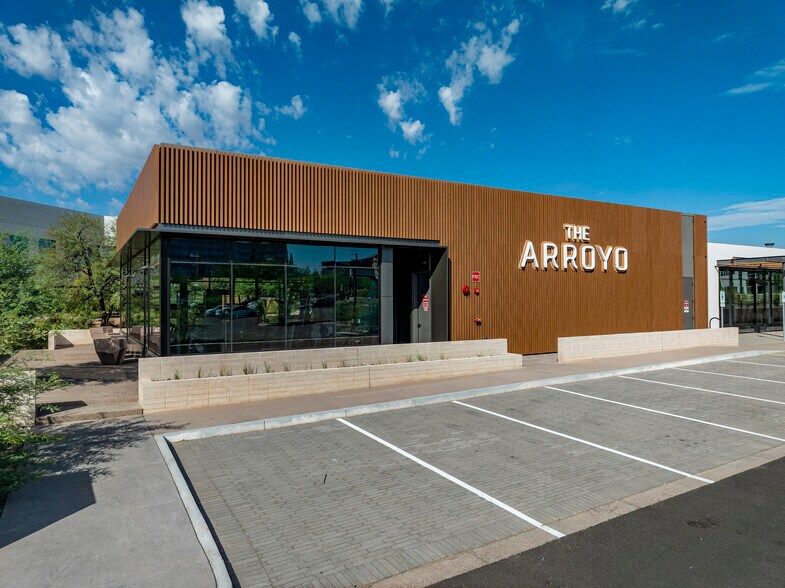 More Photos Of 1295 W Washington St, Tempe Office For Lease