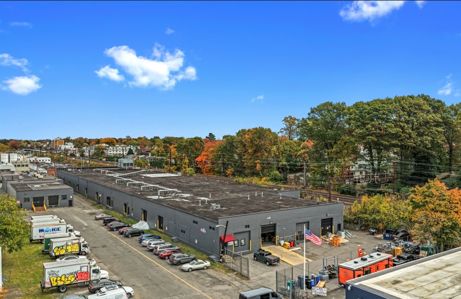 Primary Photo Of 500 Ogden Ave, Mamaroneck Warehouse For Lease