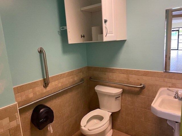 More Photos Of MD Exec Park - Joppa Rd & Lasalle Rd, Towson Office For Lease