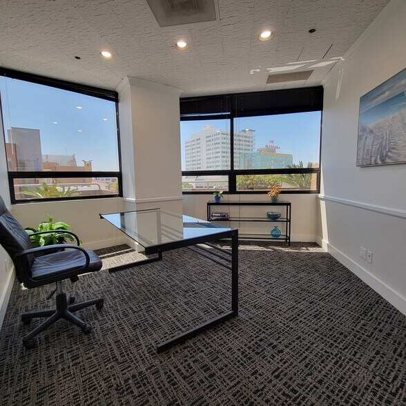 More Photos Of 201 Santa Monica Blvd, Santa Monica Office For Lease
