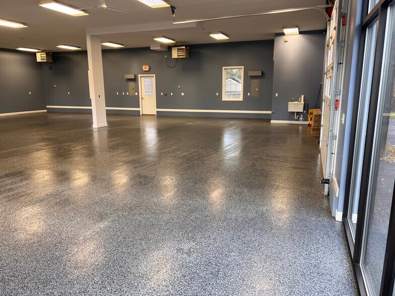 More Photos Of 55 Daniel Webster Hwy, Meredith Storefront Retail Office For Lease