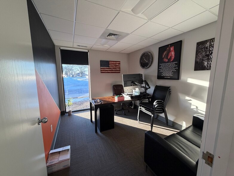 More Photos Of 99 E 86th Ave, Merrillville Medical For Lease