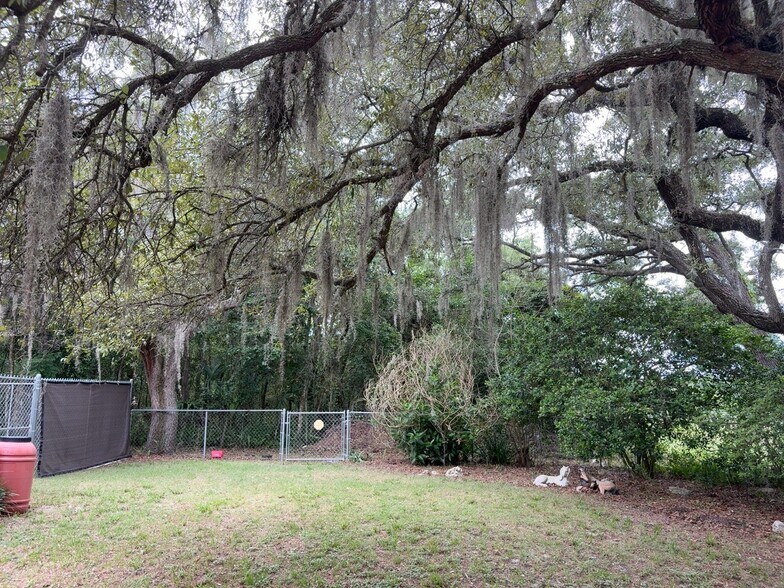 More Photos Of 9516 Eden Ave, Hudson Land For Sale