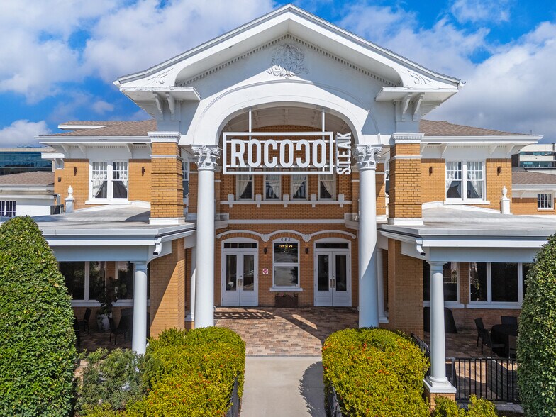 More Photos Of 655 2nd Ave S, Saint Petersburg Restaurant For Sale