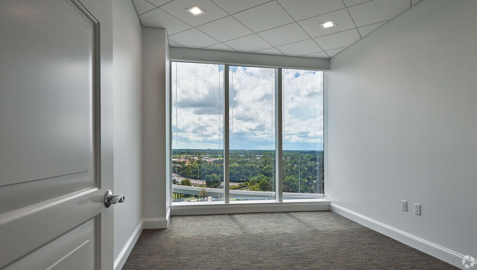More Photos Of 3835 PGA Blvd, Palm Beach Gardens Office For Lease