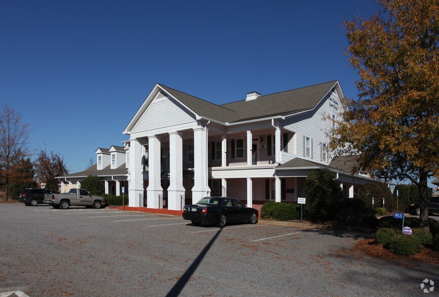 More Photos Of 953 Harmony Rd, Eatonton Medical For Lease