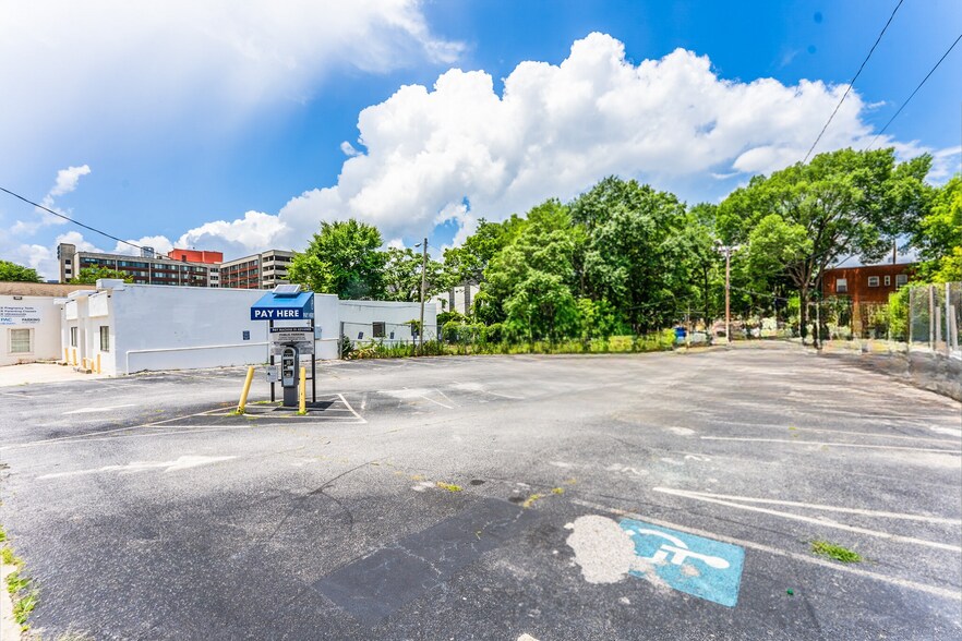 More Photos Of 446 Ralph McGill Blvd NE, Atlanta Office For Sale