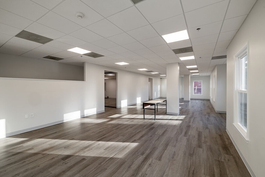 More Photos Of 125 Old Monroe Rd, Athens Office For Lease