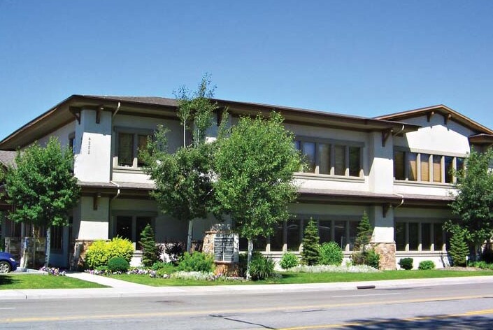 Primary Photo Of 4252 Highland Dr, Salt Lake City Medical For Sale