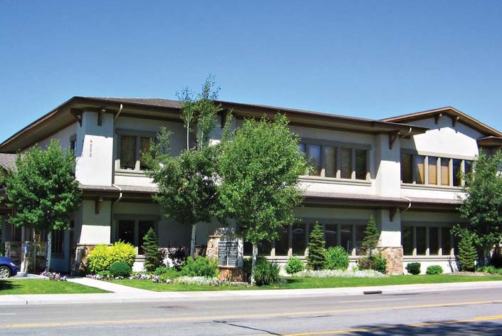 Primary Photo Of 4252 Highland Dr, Salt Lake City Medical For Lease