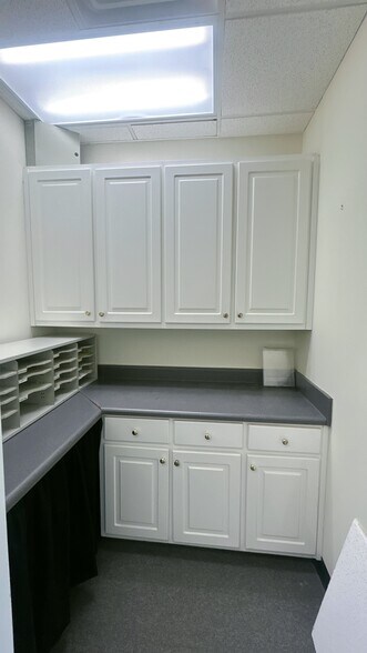 More Photos Of 100 Governors Trace, Fayetteville Office For Lease