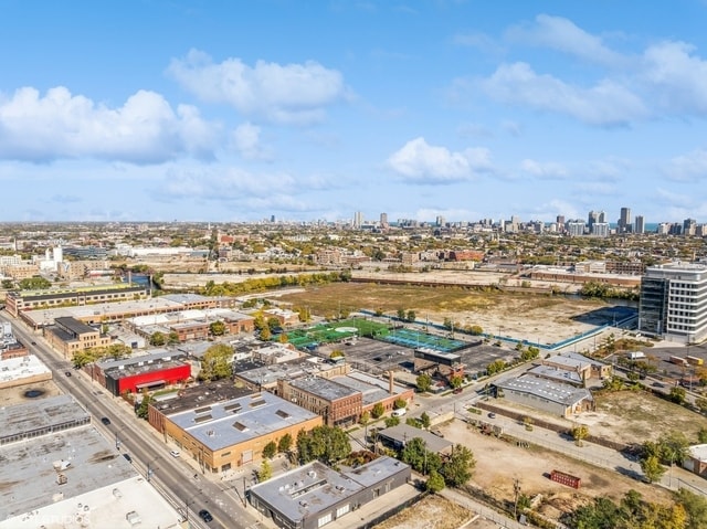 More Photos Of 1348 W Concord Pl, Chicago Office For Sale