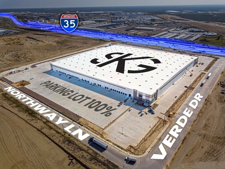 More Photos Of 1017 Northway Ln, Laredo Distribution For Sale