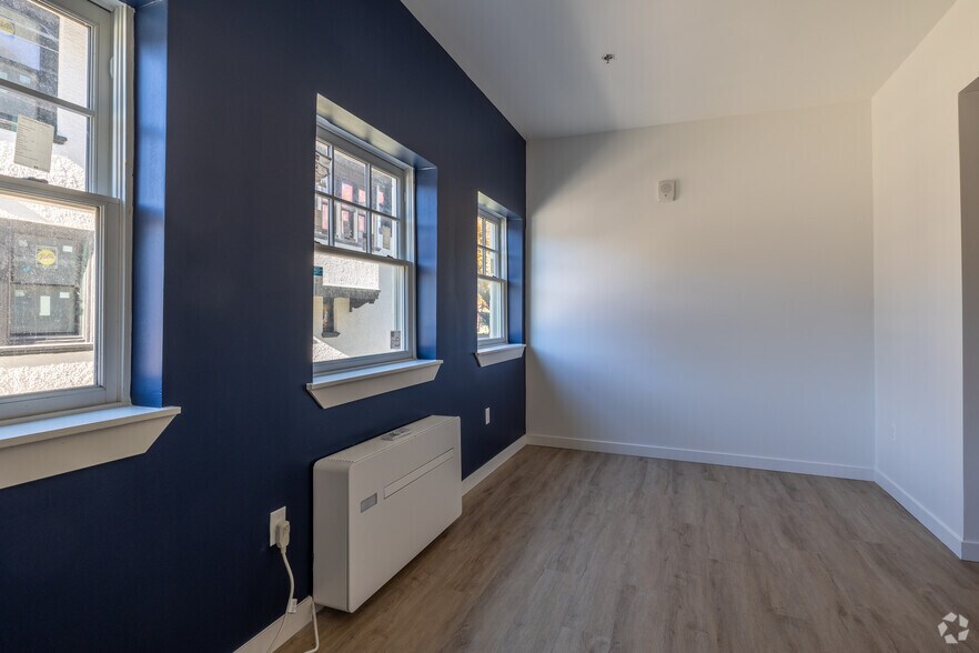 More Photos Of 240 Mack Ave, Detroit Apartments For Sale