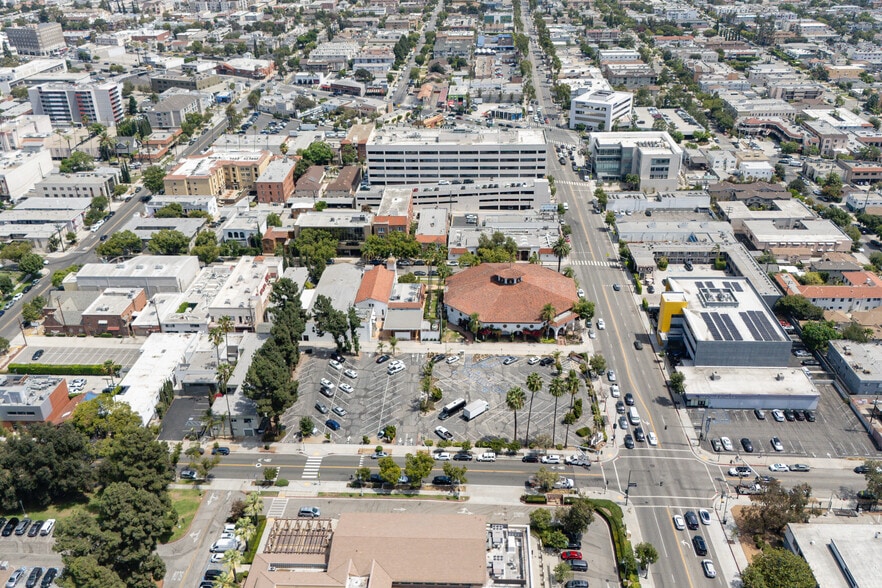 More Photos Of 333 E Colorado St, Glendale Unknown For Lease