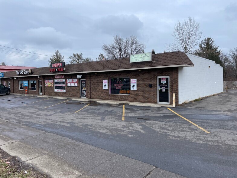 More Photos Of 3101-3109 S Martin Luther King Jr Blvd, Lansing Freestanding For Sale