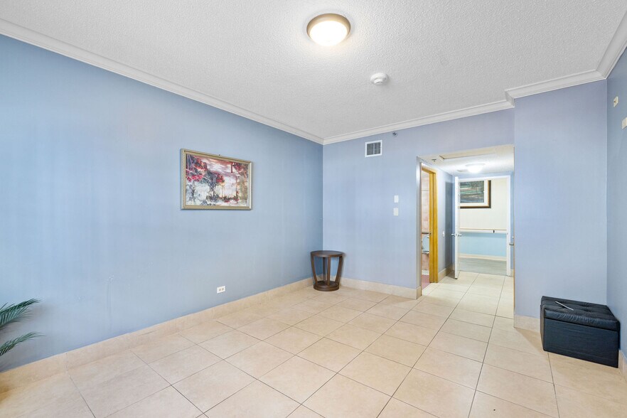 More Photos Of 151 SW 1st St, Dania Beach Assisted Living For Lease