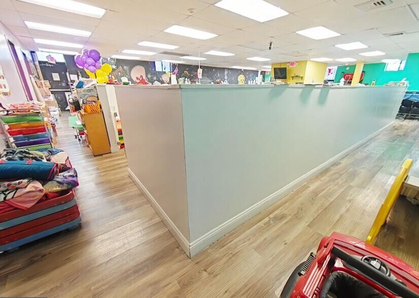 More Photos Of 2943-47 Reed St, Philadelphia Daycare Center For Sale