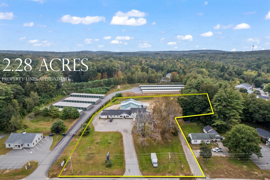 More Photos Of 680 Maine Ave, Farmingdale Storefront Retail Office For Lease