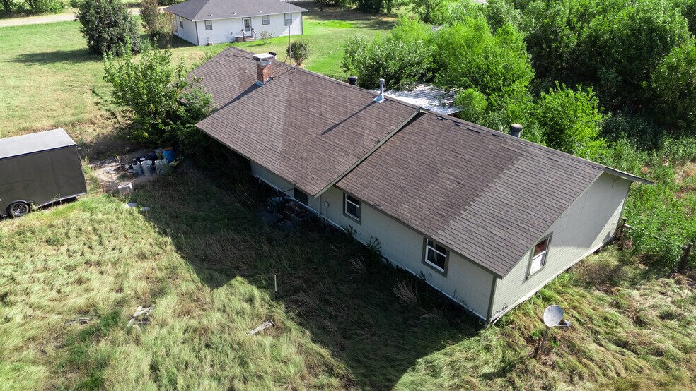 More Photos Of 4433 FM 1565, Caddo Mills Flex For Sale