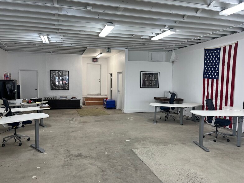 More Photos Of 1609-1611 S Coast Hwy, Oceanside Freestanding For Lease