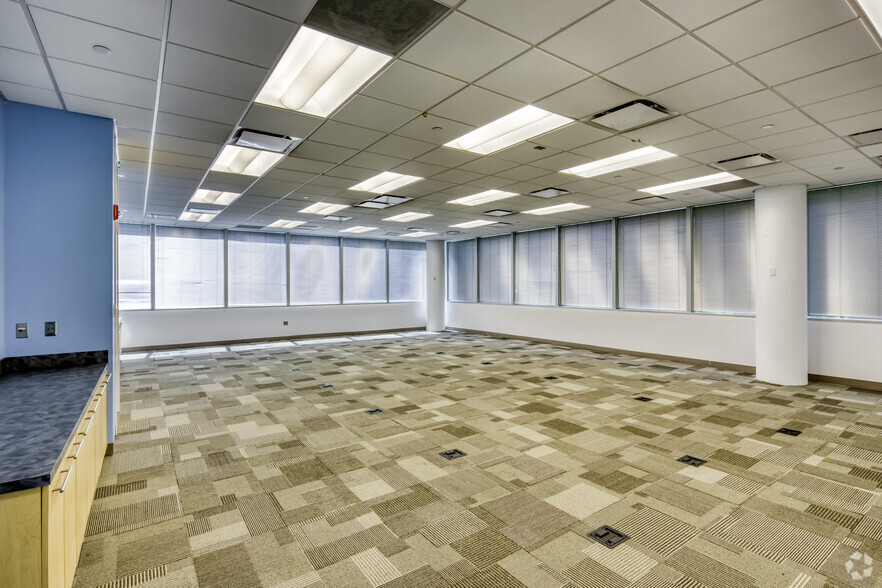 More Photos Of 12470 Telecom Dr, Tampa Office For Sale