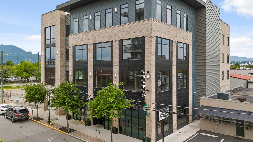 More Photos Of 1413 Chestnut St, Chattanooga Office For Lease