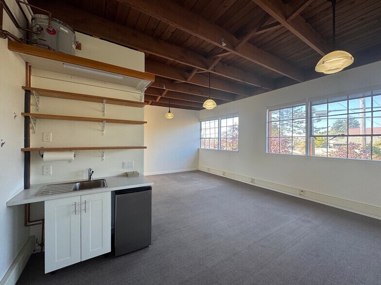 More Photos Of 940 Dwight Way, Berkeley Office For Sale